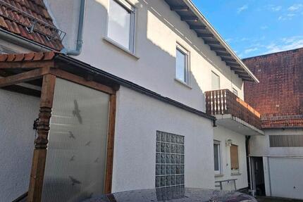 Einfamilienhaus mit Scheune und Garten 6 zimmer