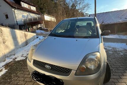 Ford Fiesta 159.600 km 990 &euro; Treuchtlingen 91757