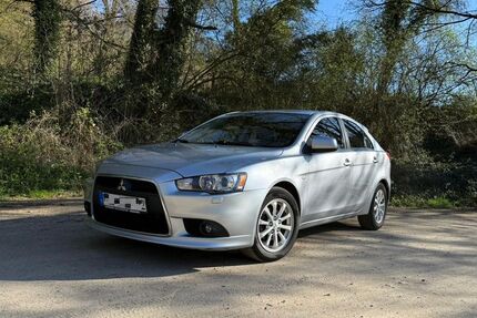 Mitsubishi Lancer 216.000 km 3.500 &euro; Aachen 52078