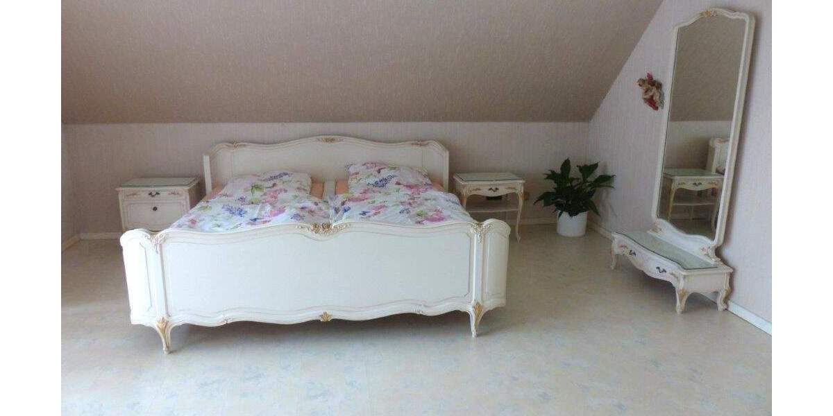 Einfamilienhaus Ortenberg - 5 Zimmer, 200 m&sup2;, 695.000&euro; | Angebot:25701461