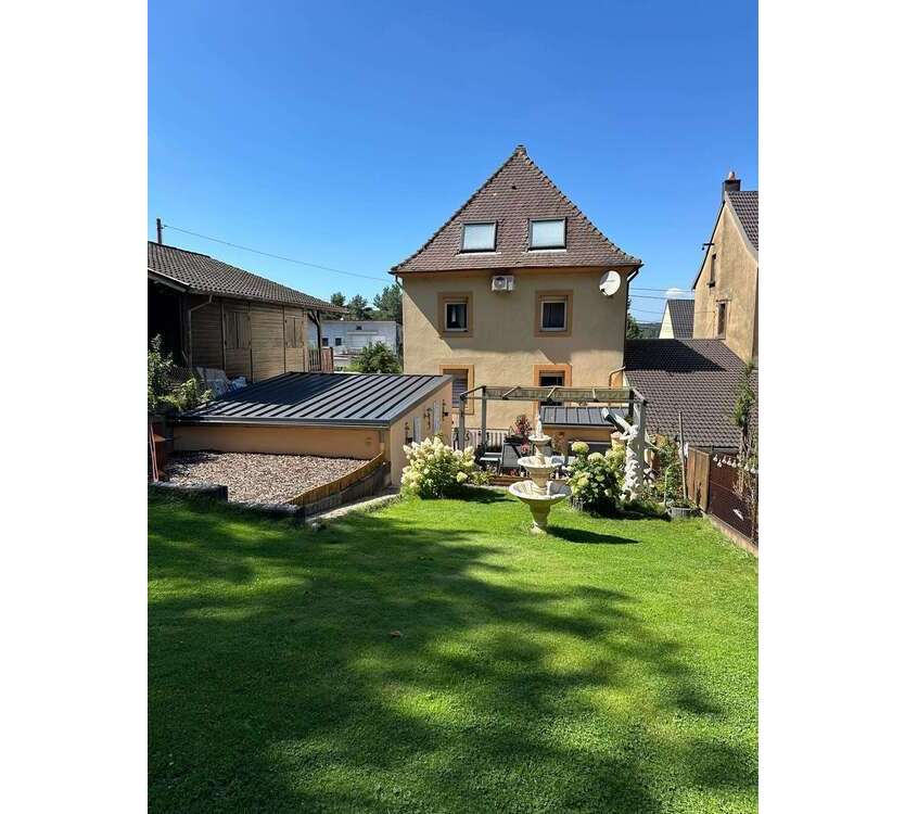 Haus zum Kaufen in Morsbach 227.000 € 220 m²