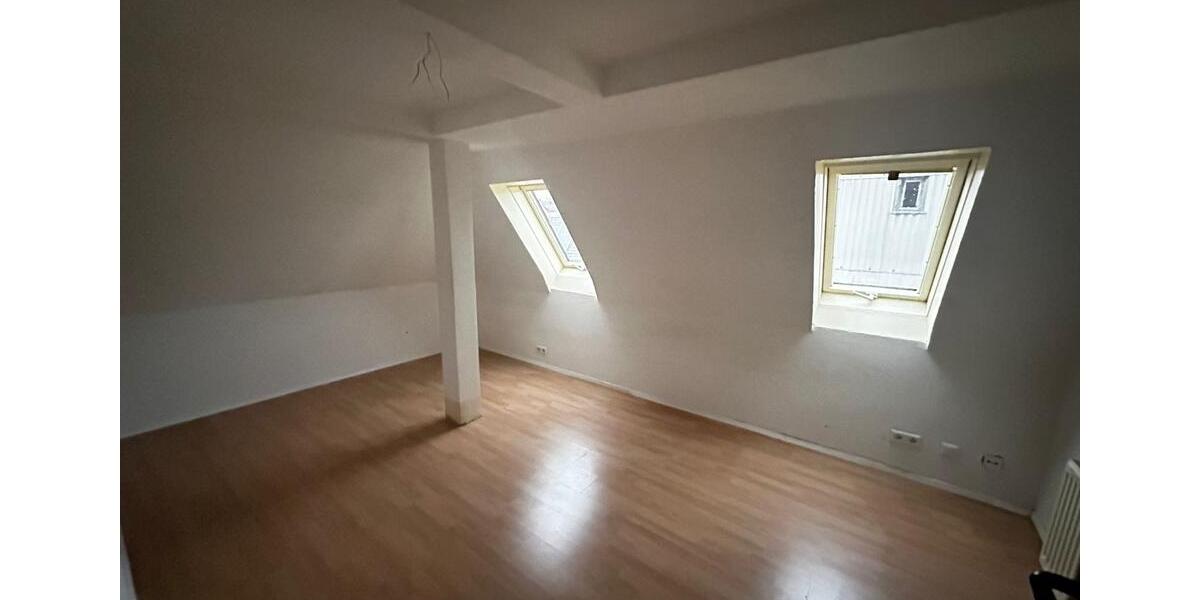 Maisonettenwohnung Oberndorf am Neckar - 4.5 Zimmer, 120 m&sup2;, 1.000&euro; | Angebot:26228307