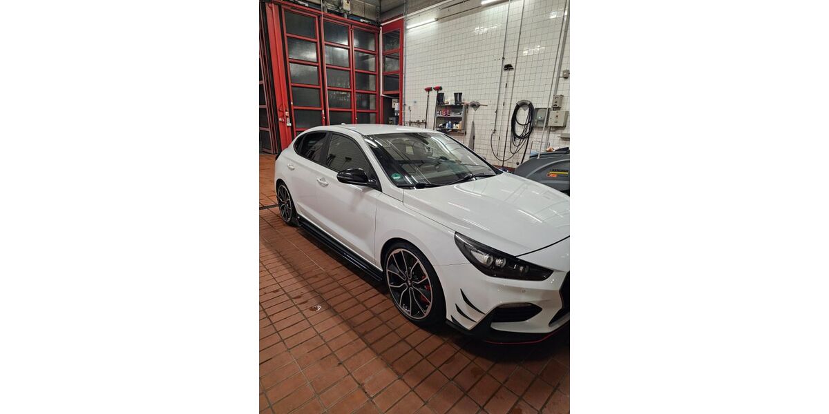 Hyundai i30 70.000 km 25.000 &euro; Gröbenzell 82194