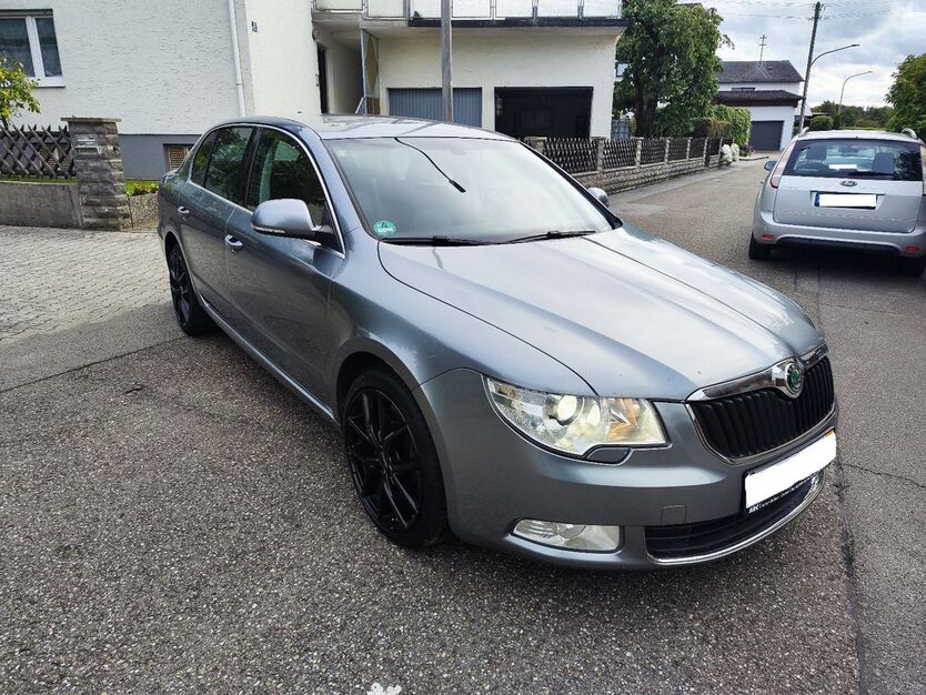 Skoda Superb 95.188 km 9.900 € Saal an der Donau 93342