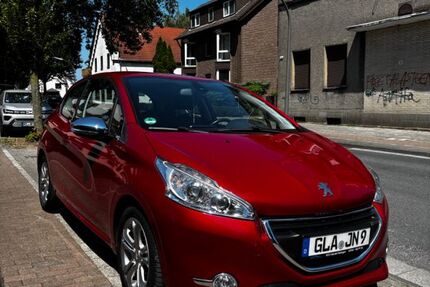 Peugeot 208 56.000 km 9.400 &euro; Recklinghausen 45663