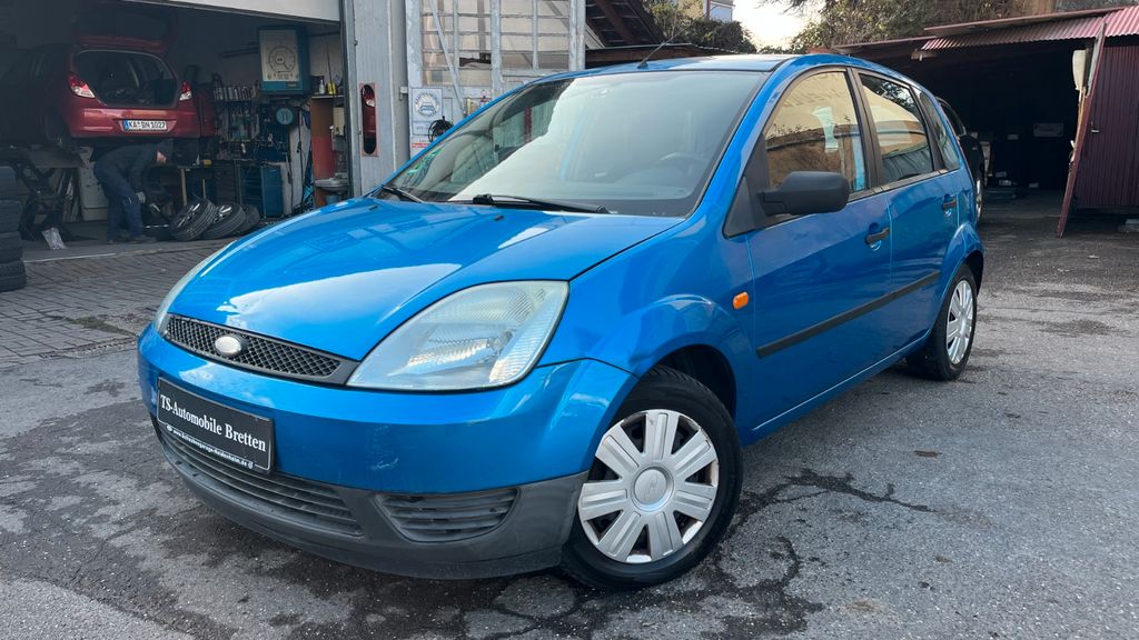 Ford Fiesta 242.000 km 1.590 € Bretten 75015