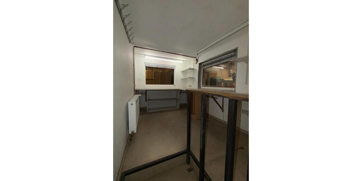 Vermiete Lagerraum + Büro 61 m2 in Kupfermühle Gemeinde Harrislee zimmer