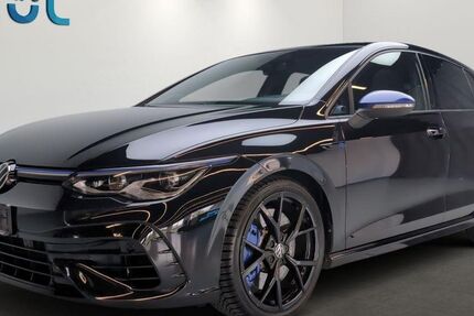 VW Golf 24.505 km 37.990 &euro; Landshut 84030