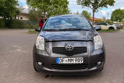 Toyota Yaris 100.000 km 3.000 &euro; Maintal 63477