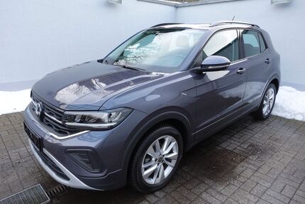 VW T-Cross 5.954 km 25.990 &euro; Bad Oeynhausen 32545