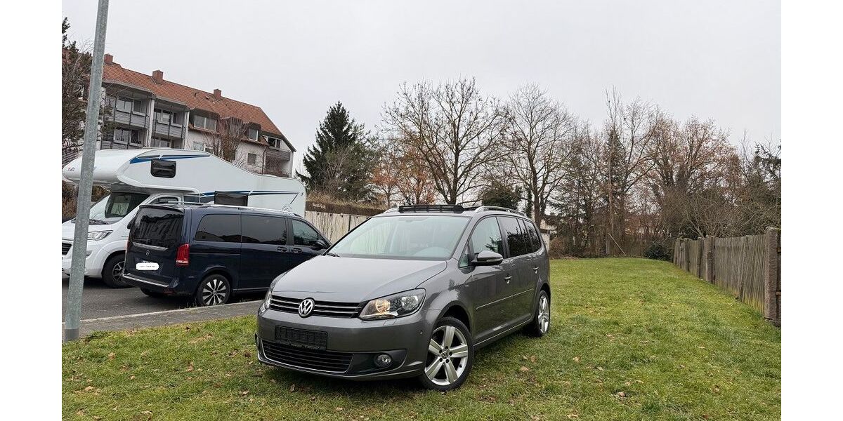 VW Touran 173.000 km 7.589 &euro; Nürnberg 90431