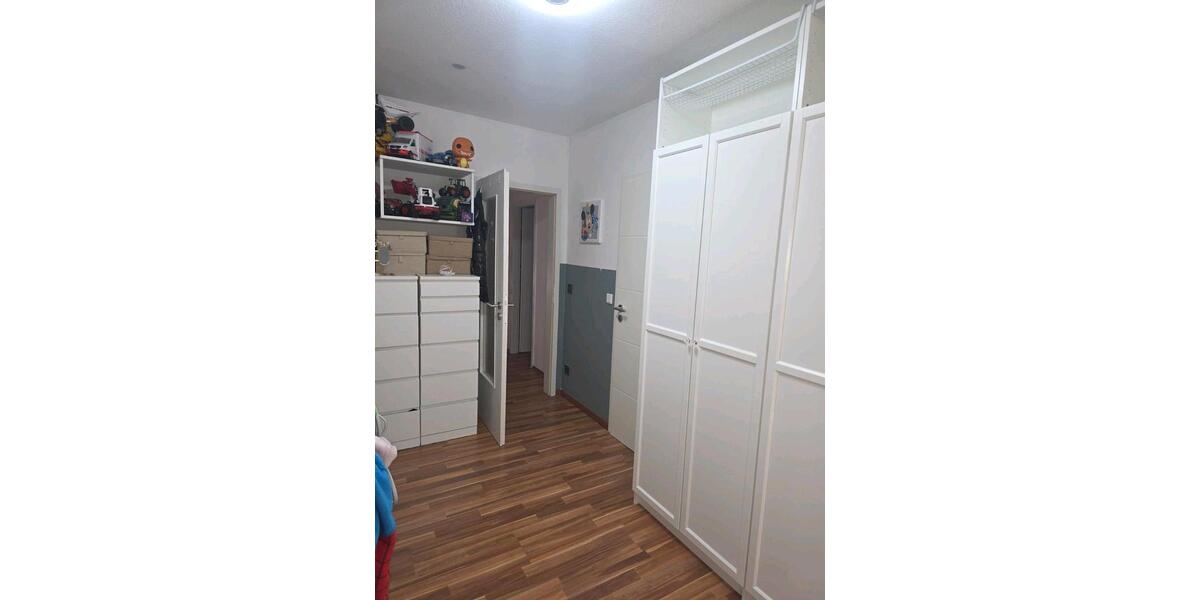 Reihenhaus Roßtal - 5 Zimmer, 122 m&sup2;, 485.000&euro; | Angebot:26210734