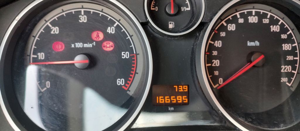 Opel Zafira 166.600 km 3.500 &euro; Weißensee 99631