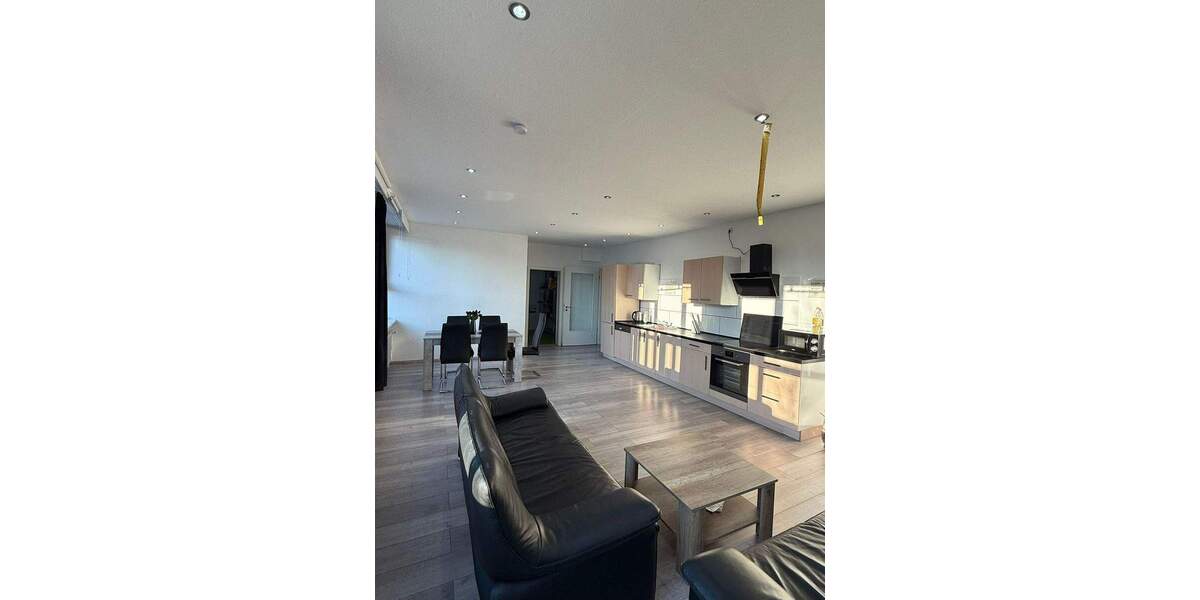 Etagenwohnung Niefern-Öschelbronn Niefern - 5 Zimmer, 130 m&sup2;, 299.000&euro; | Angebot:24270761