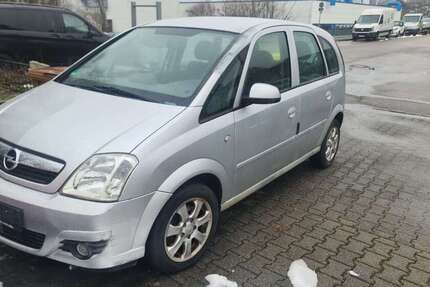 Opel Meriva 129.000 km 1.750 &euro; Asperg 71679