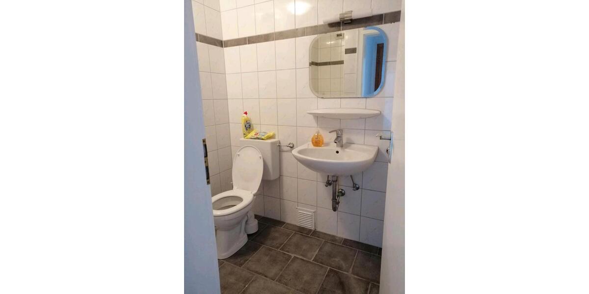 Dachgeschoßwohnung Bad Lippspringe - 2 Zimmer, 47 m&sup2;, 390&euro; | Angebot:25418577
