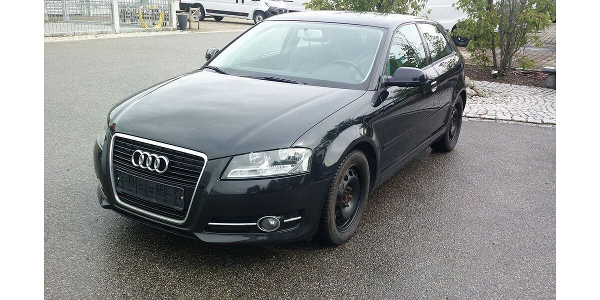 Audi A3 101.501 km 8.990 &euro; Feldkirchen 94351
