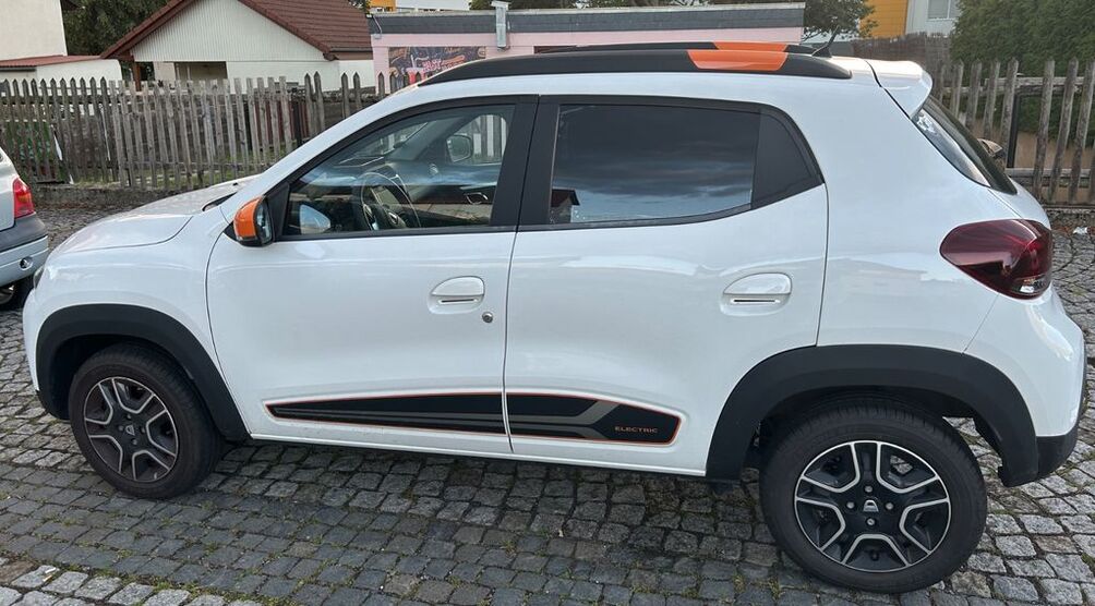 Dacia Spring 22.000 km 11.999 € Schwalmstadt 34613
