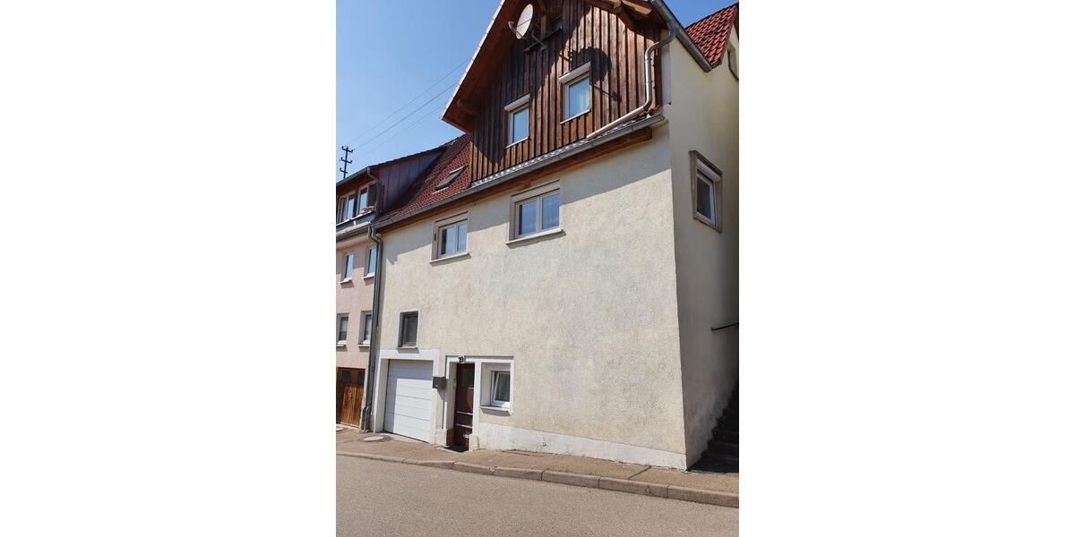 Einfamilienhaus Horb am Neckar - 5 Zimmer, 108 m&sup2;, 119.000&euro; | Angebot:26990304