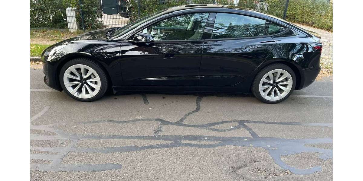 Tesla Model 3 20.000 km 27.500 &euro; Kleinmachnow 14532