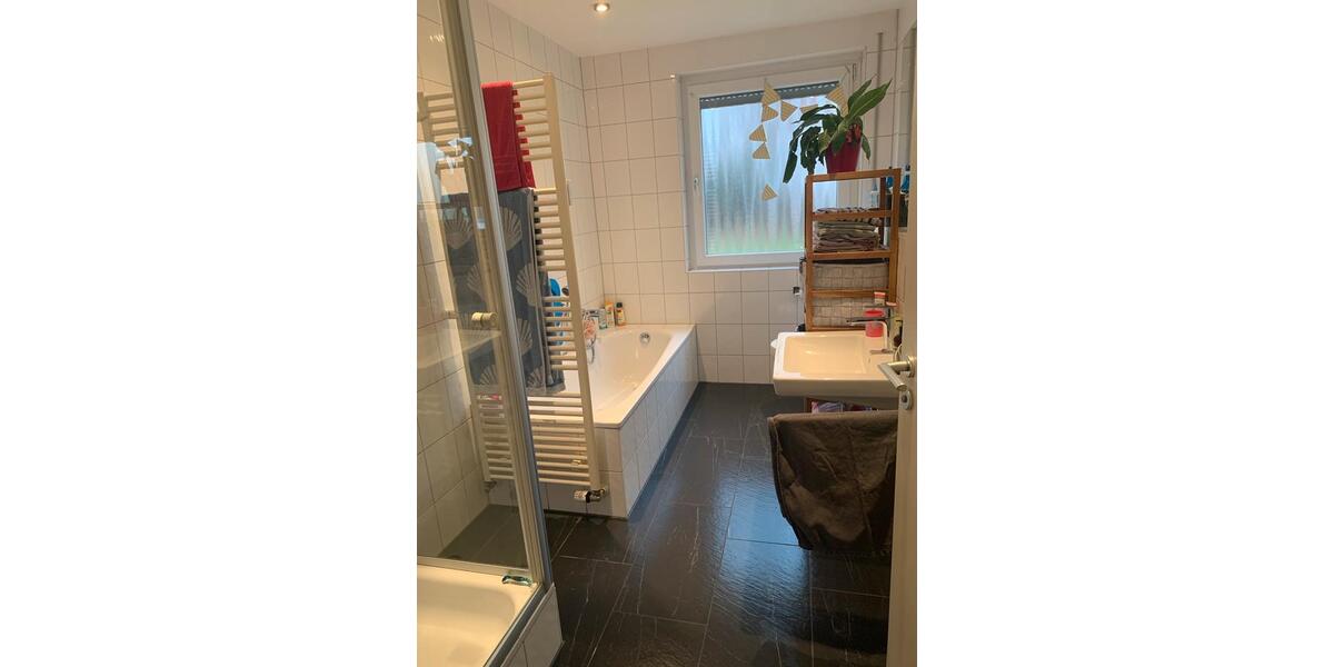 Terrassenwohnung Bad Salzuflen - 3 Zimmer, 86 m&sup2;, 230.000&euro; | Angebot:26588520