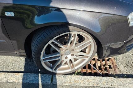 Audi A4 249.450 km 1.800 &euro; Helmbrechts 95233