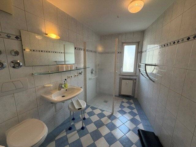 Etagenwohnung Bad Reichenhall - 2 Zimmer, 68 m&sup2;, 720&euro; | Angebot:26909261