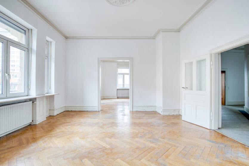 Ab sofort zu vermieten: Großzügige Gewerbeeinheit mit Altbaucharme mitten in Karlsruhe