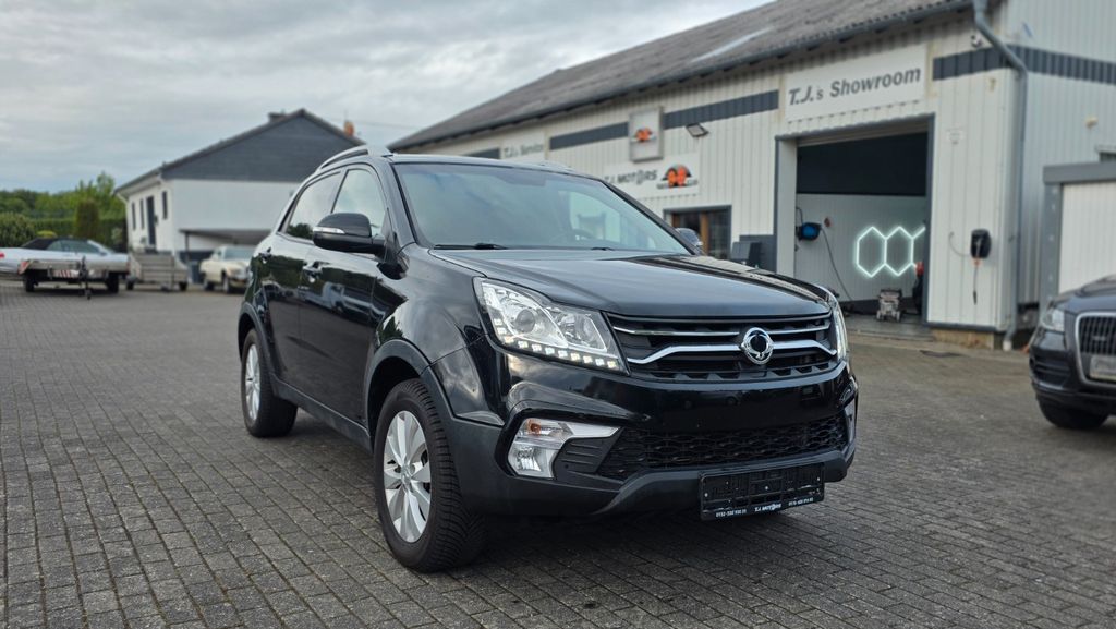 SsangYong Korando 76.000 km 9.750 &euro; Gösenroth 55624
