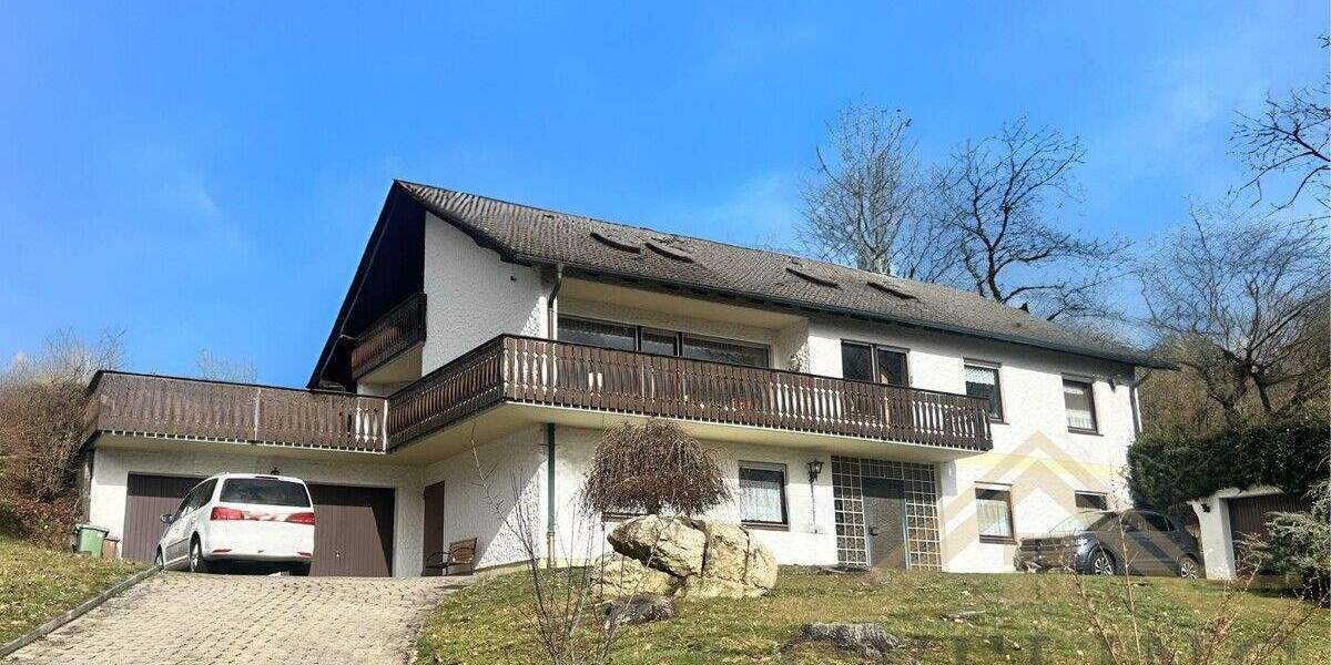 Einfamilienhaus Scheßlitz - 6 Zimmer, 229 m&sup2;, 525.000&euro; | Angebot:25681399