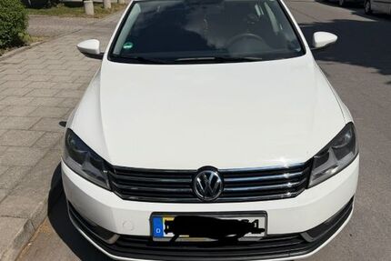 VW Passat 93.000 km 7.900 &euro; München 80995