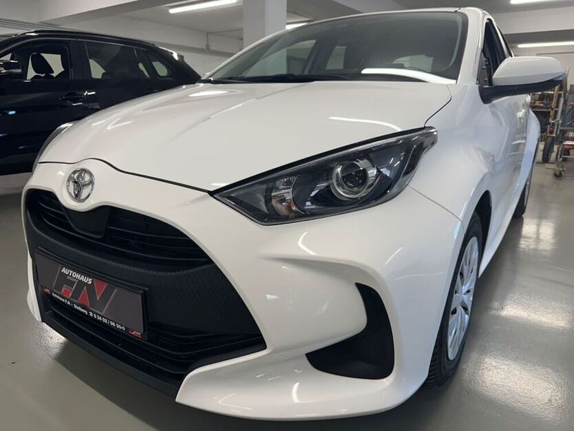 Yaris