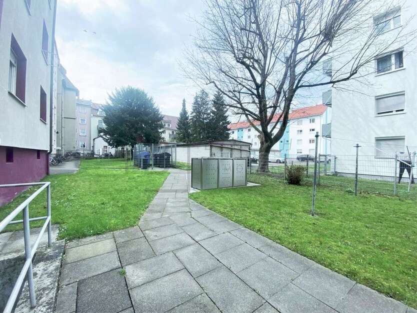 Wohnung zum Kaufen in Neu-Ulm 243.000 € 67 m²