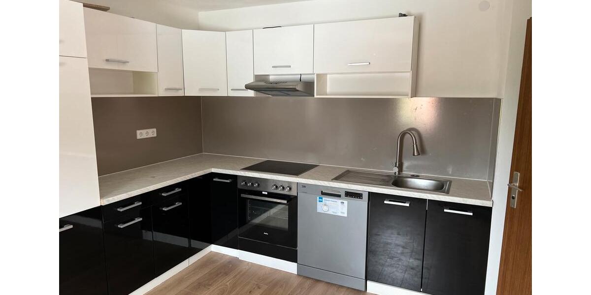 Etagenwohnung Oberndorf am Neckar - 3.5 Zimmer, 81 m&sup2;, 700&euro; | Angebot:26063382