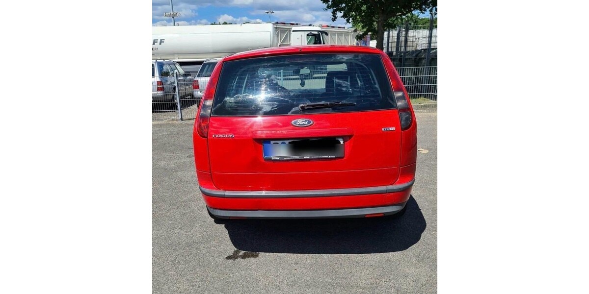 Ford Focus Kombi 192.835 km 1.499 &euro; Walldürn 74731