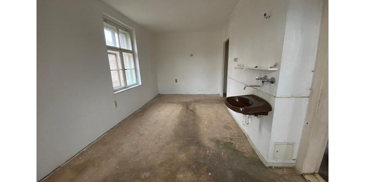 Etagenwohnung Zittau - 1 Zimmer, 29 m&sup2;, 104&euro; | Angebot:26490618