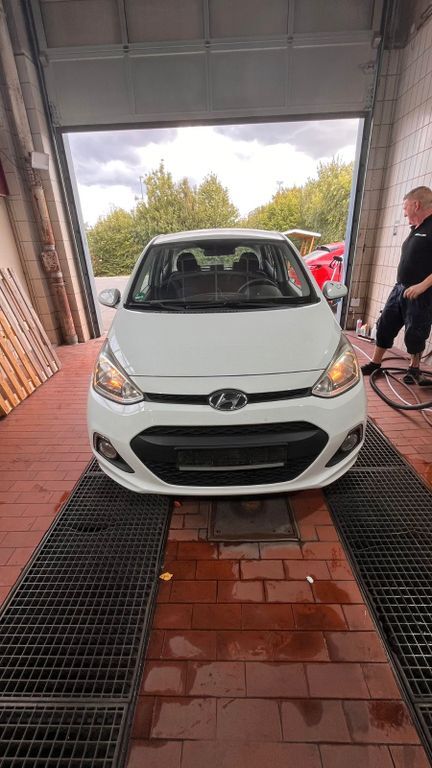 Hyundai i10 103.000 km 5.400 € Erfurt 99098
