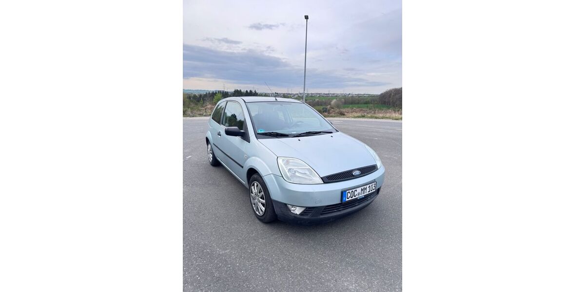 Ford Fiesta 121.000 km 2.500 &euro; Cochem 56812