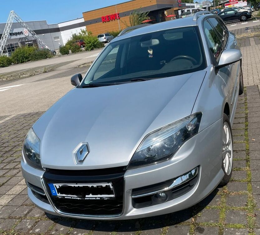 Renault Laguna 149.000 km 5.900 € Seelze 30926