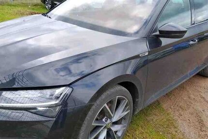 Skoda Superb 105.835 km 24.980 &euro; Trier 54292