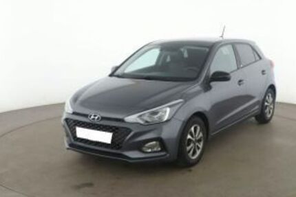Hyundai i20 58.600 km 10.450 &euro; Berlin 10585