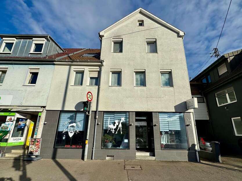 Haus zum Kaufen in Nürtingen 700.000 € 266.37 m²