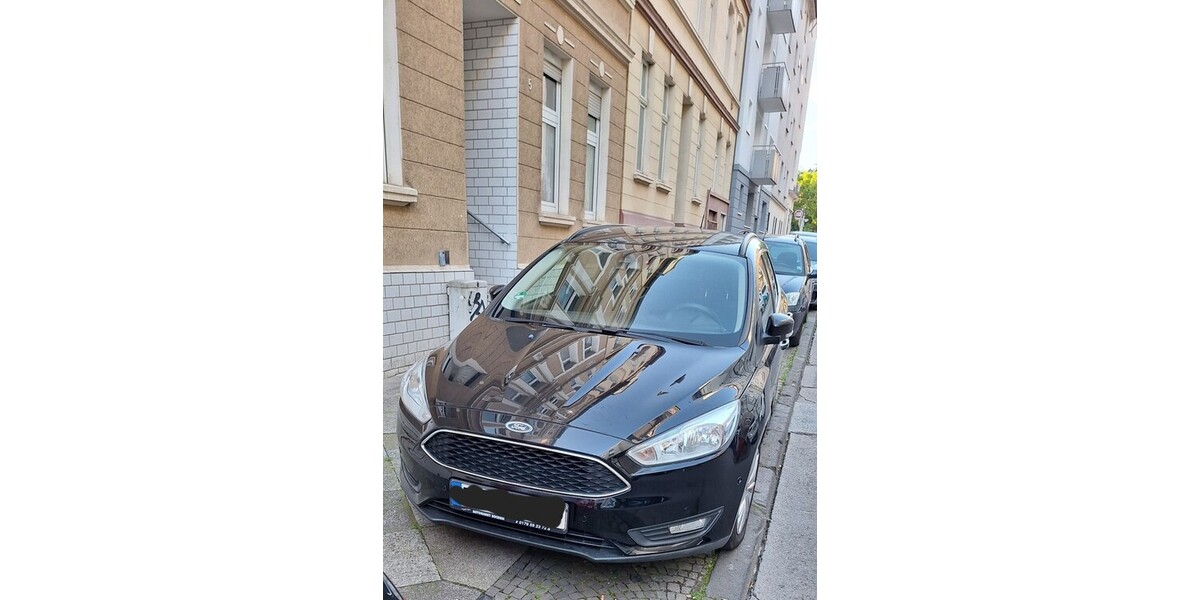 Ford Focus Kombi 197.249 km 3.599 € Dortmund 44135