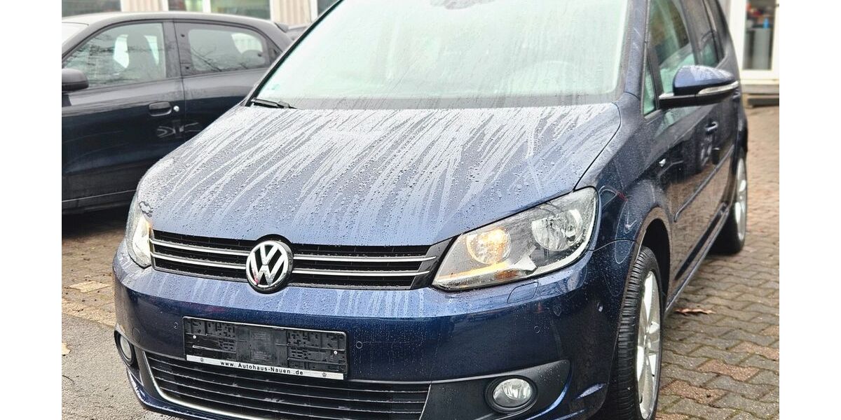 VW Touran 176.897 km 10.400 &euro; Essen 45356