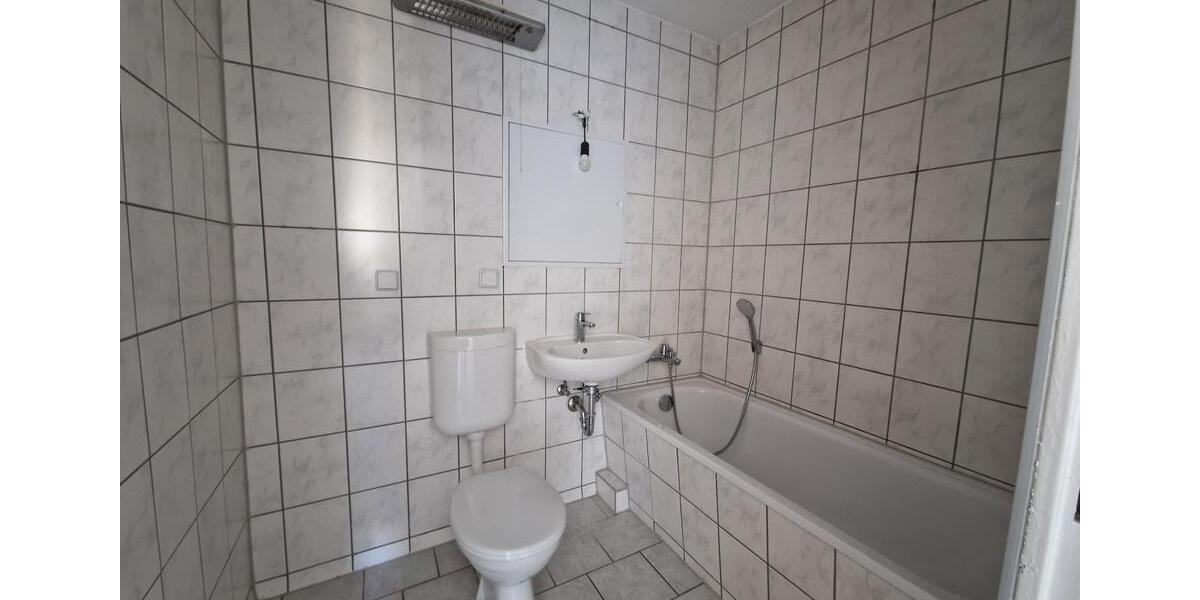Etagenwohnung Aken (Elbe) - 2 Zimmer, 55 m&sup2;, 203&euro; | Angebot:25254795