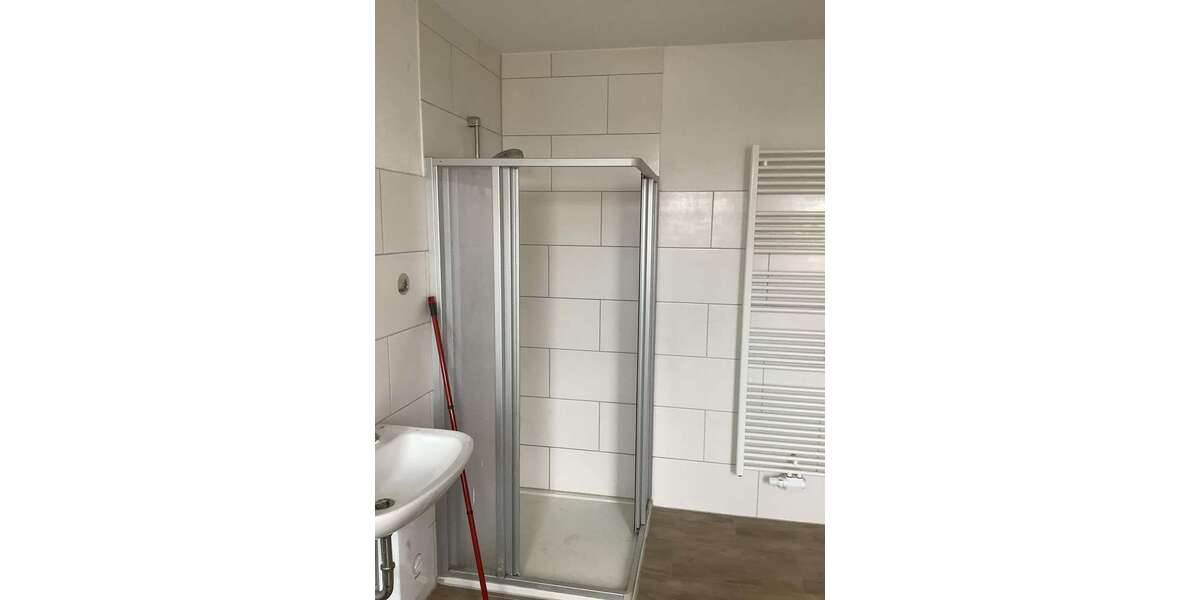 Wohnung zum Mieten in Badersleben 450 € 90 m² 4 zimmer