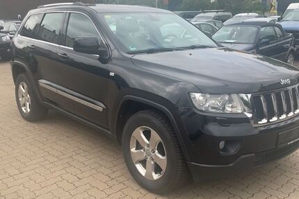 Jeep Grand Cherokee 294.300 km 5.990 &euro; Hamburg 21107