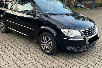 VW Touran 235.000 km 4.290 &euro; Bad Wurzach 88410