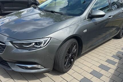 Opel Insignia 109.000 km 13.000 &euro; Amberg 92224
