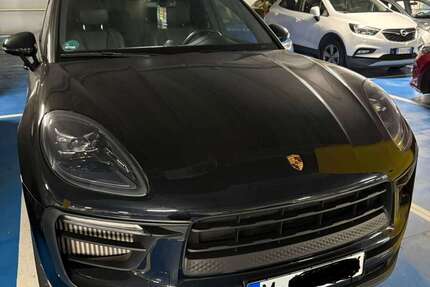 Porsche Macan 15.000 km 76.300 &euro; München 80937